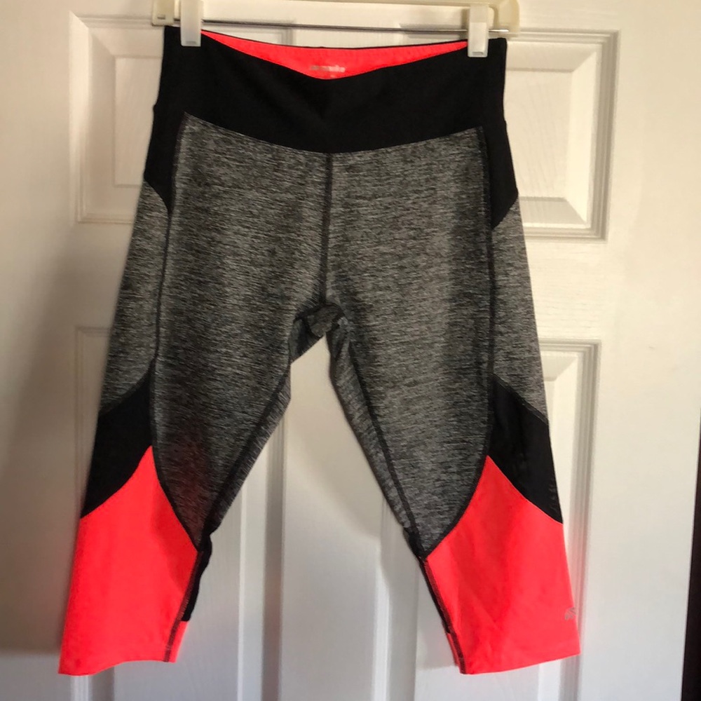 Workout Capri leggings